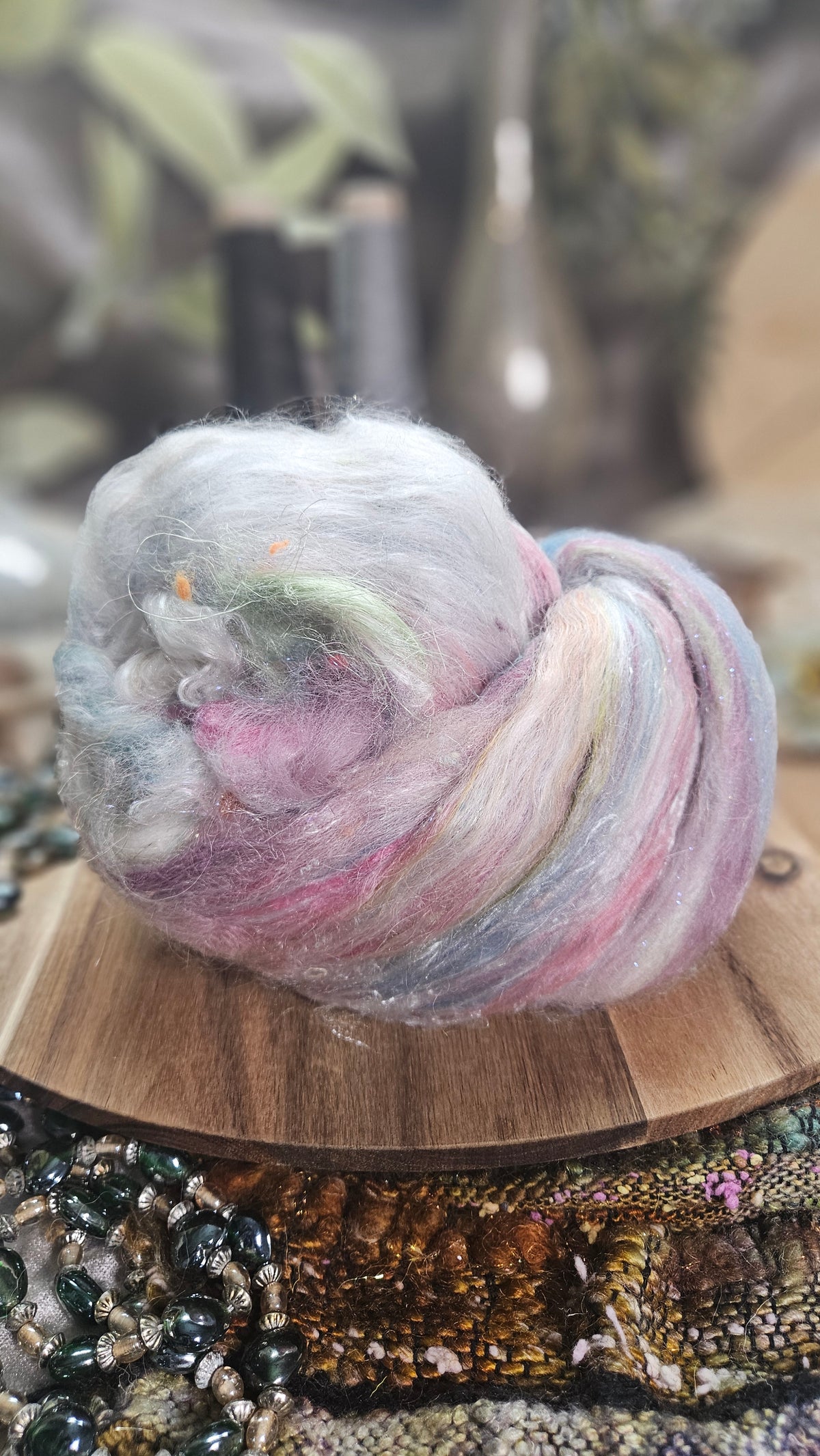 Shaniko Wool Silk Flax Neauveau Art Batt 902 - 3.7 oz
