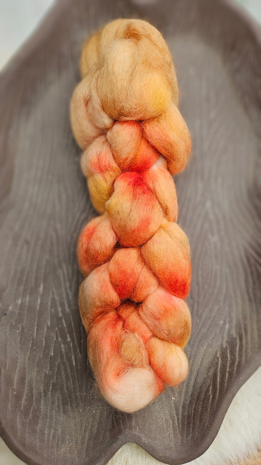 Hand-dyed Longwool Roving for felting and spinning - 2.9 oz | OR06