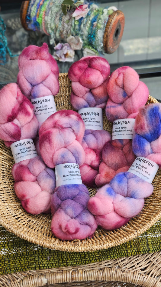 Rocky - hand dyed fine wool roving for felting and blending - 2 ounces | 57 grams
