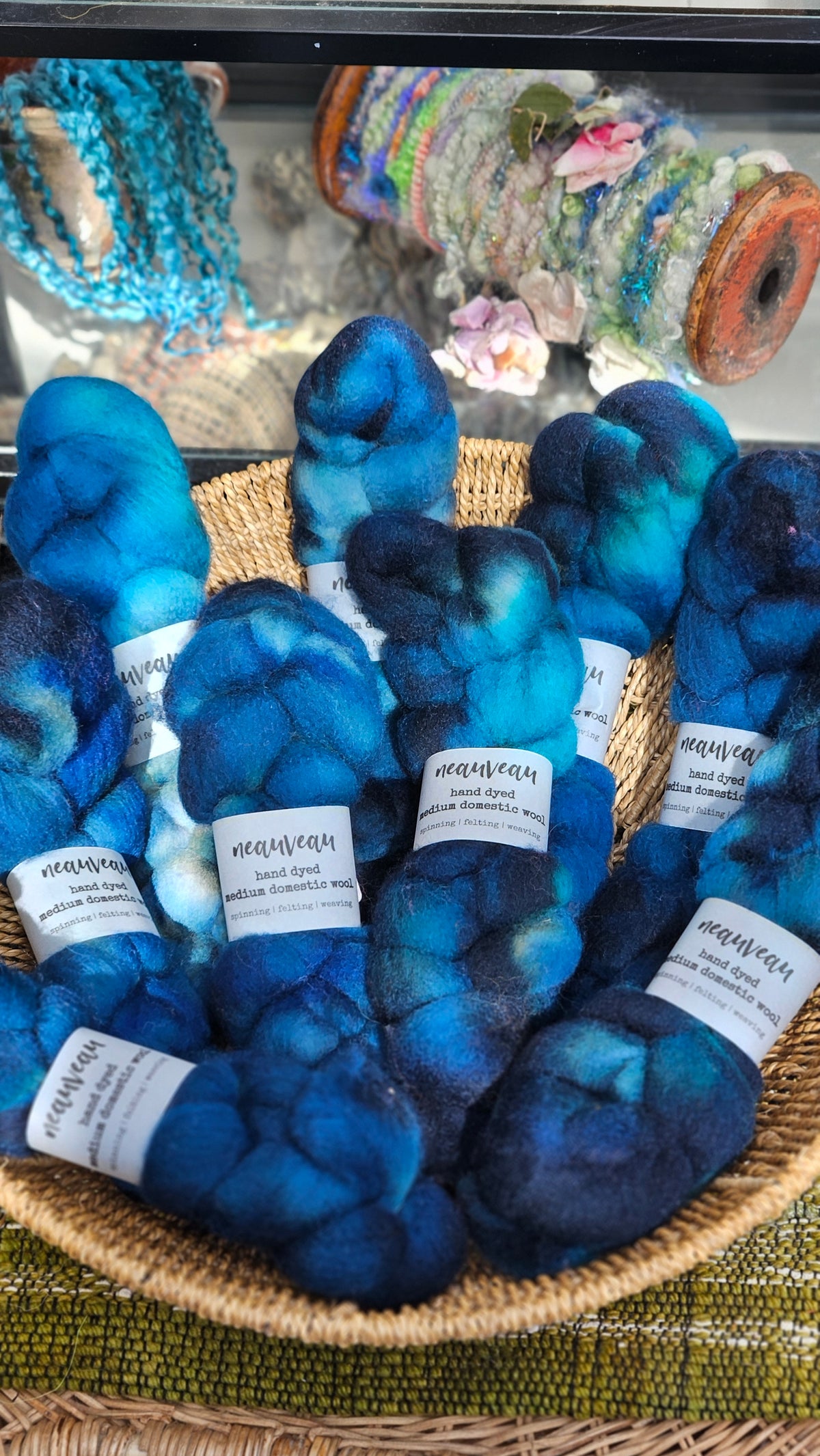 Magpie - hand dyed domestic wool roving for felting and blending - 2 ounces | 57 grams