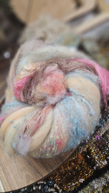 Shaniko Wool Silk Flax Neauveau Art Batt 901 - 3.2 oz