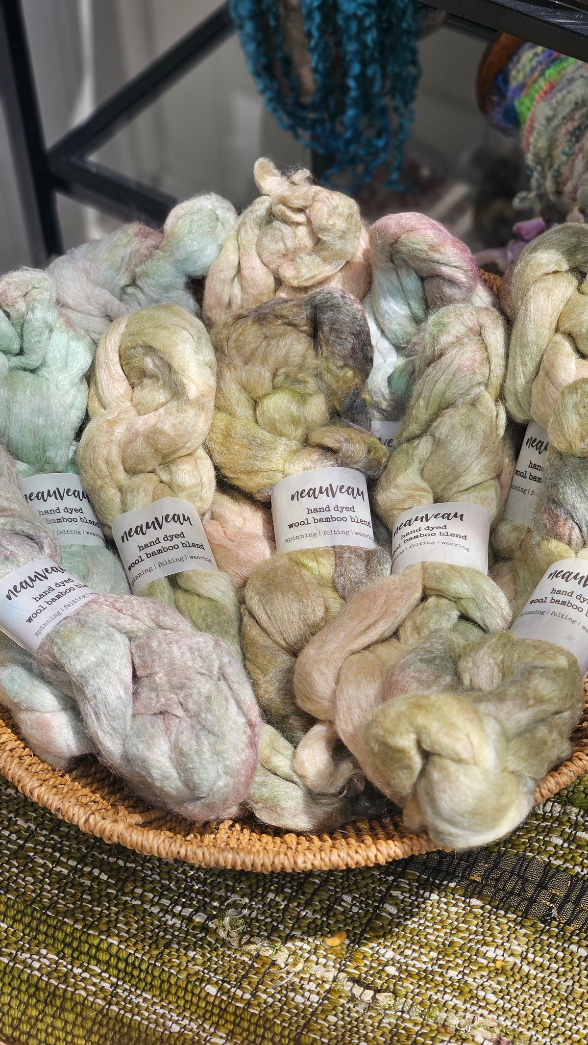 Pastel Pearl - wool bamboo roving for felting and blending - 2 ounces | 57 grams