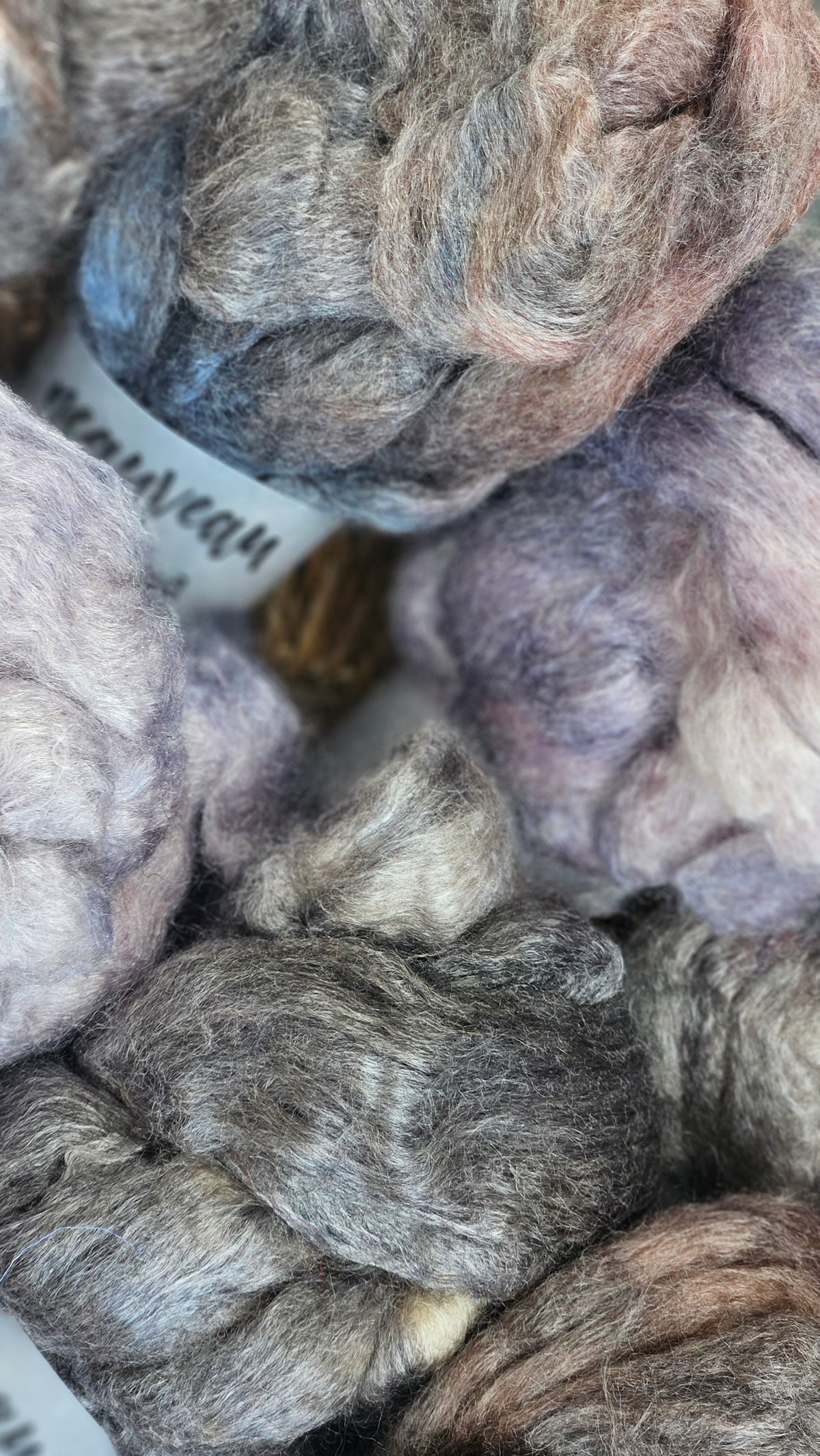 Titanium Pearl - wool bamboo roving for felting and blending - 2 ounces | 57 grams