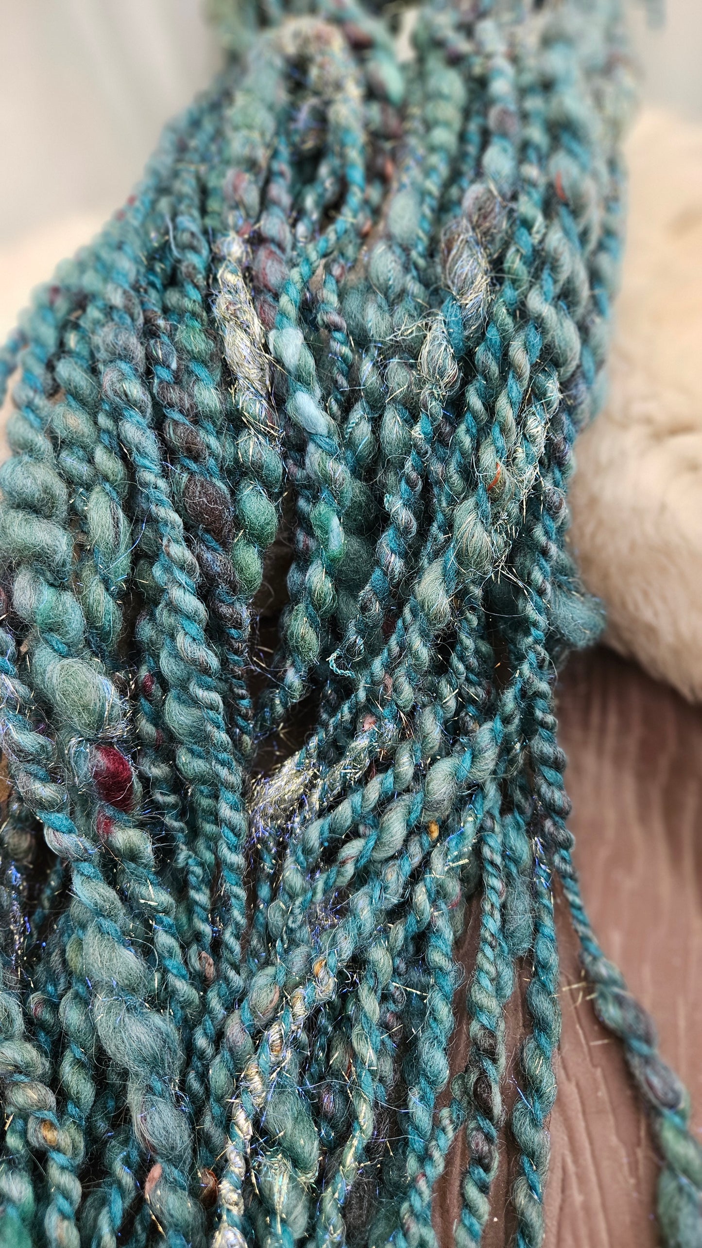 THE ENT BRIDE - Bulky Handspun Art Yarn XL Skein - 40 yards | 4.7 ounces | 133 grams