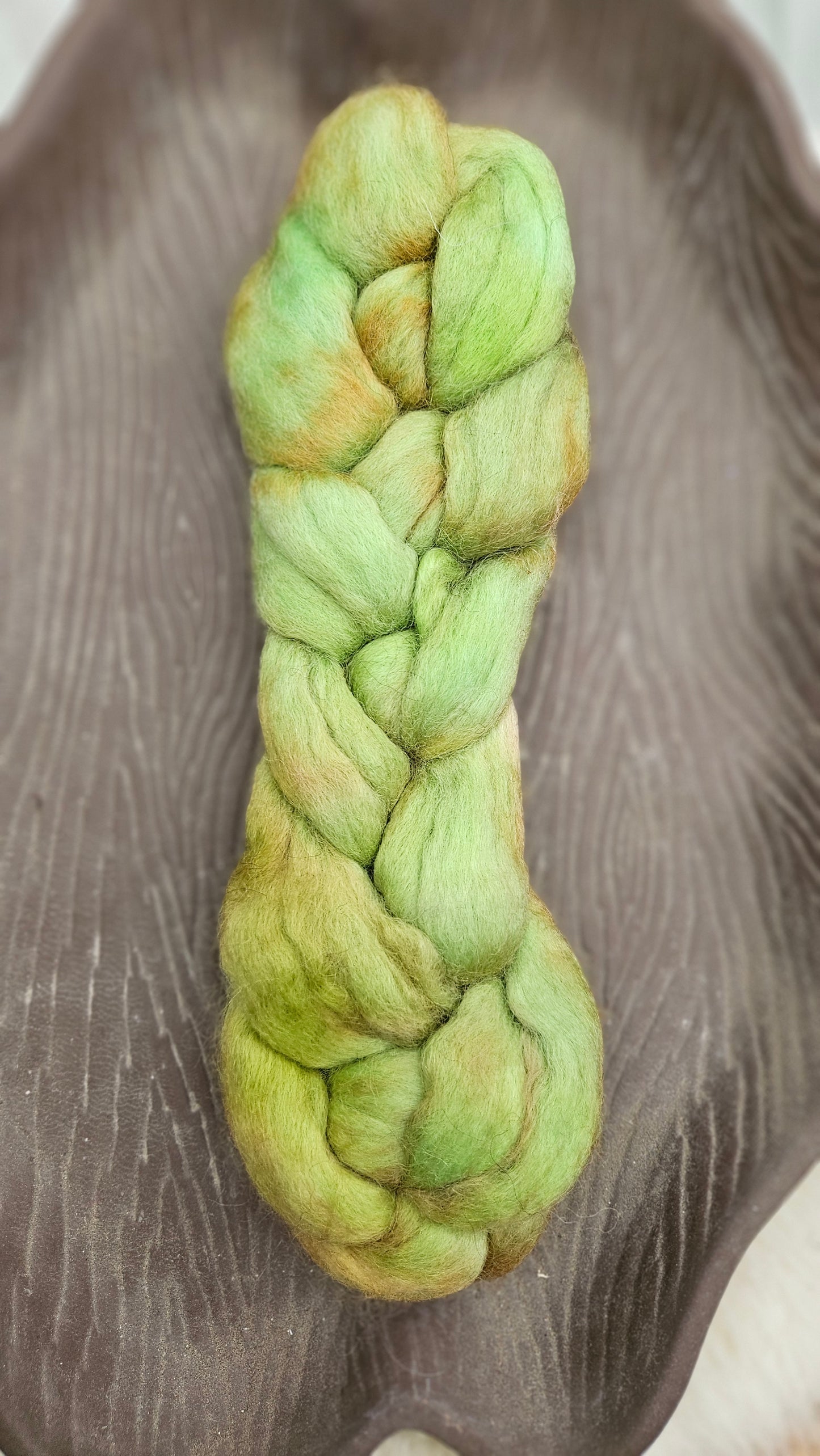 Hand-dyed Luxe Longwool Roving for felting and spinning - 2.7 oz | GR04