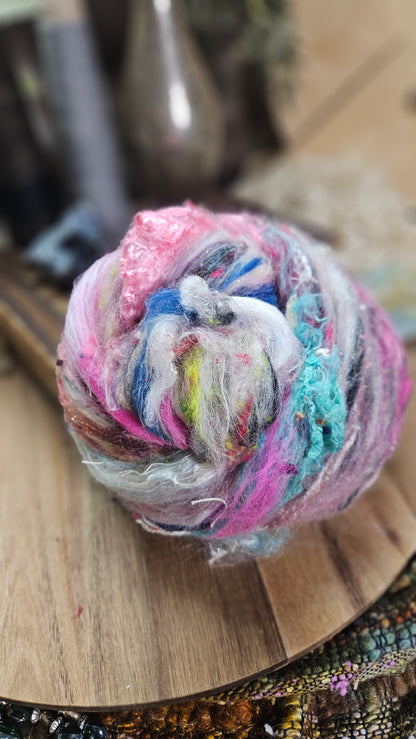 Shaniko Wool Silk Flax Neauveau Art Batt 905 - 3.8 oz