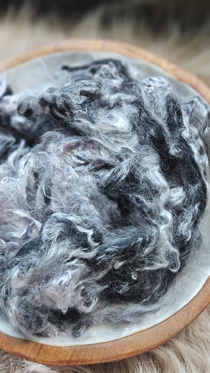 Black Licorice - wool & bamboo blend for spinning & felting - 5 oz |  142 g