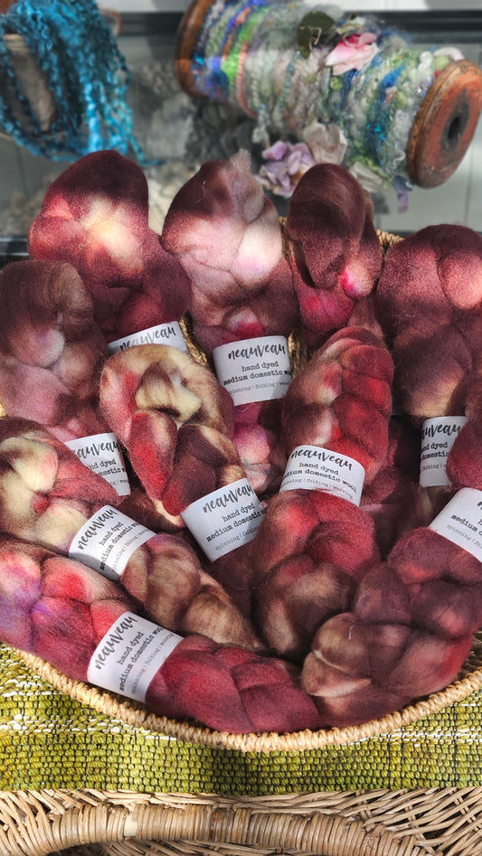 Weaver Bird - hand dyed domestic wool roving for felting and blending - 2 ounces | 57 grams