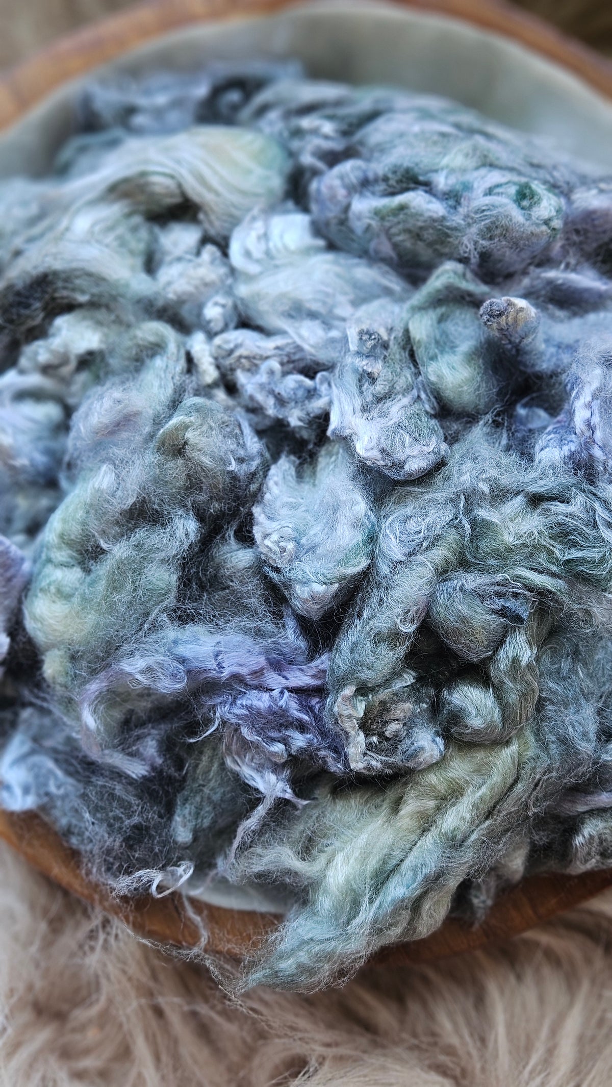 Mangosteen - hand-dyed fine wool and silky bamboo mill ends - 5 oz |  142 g