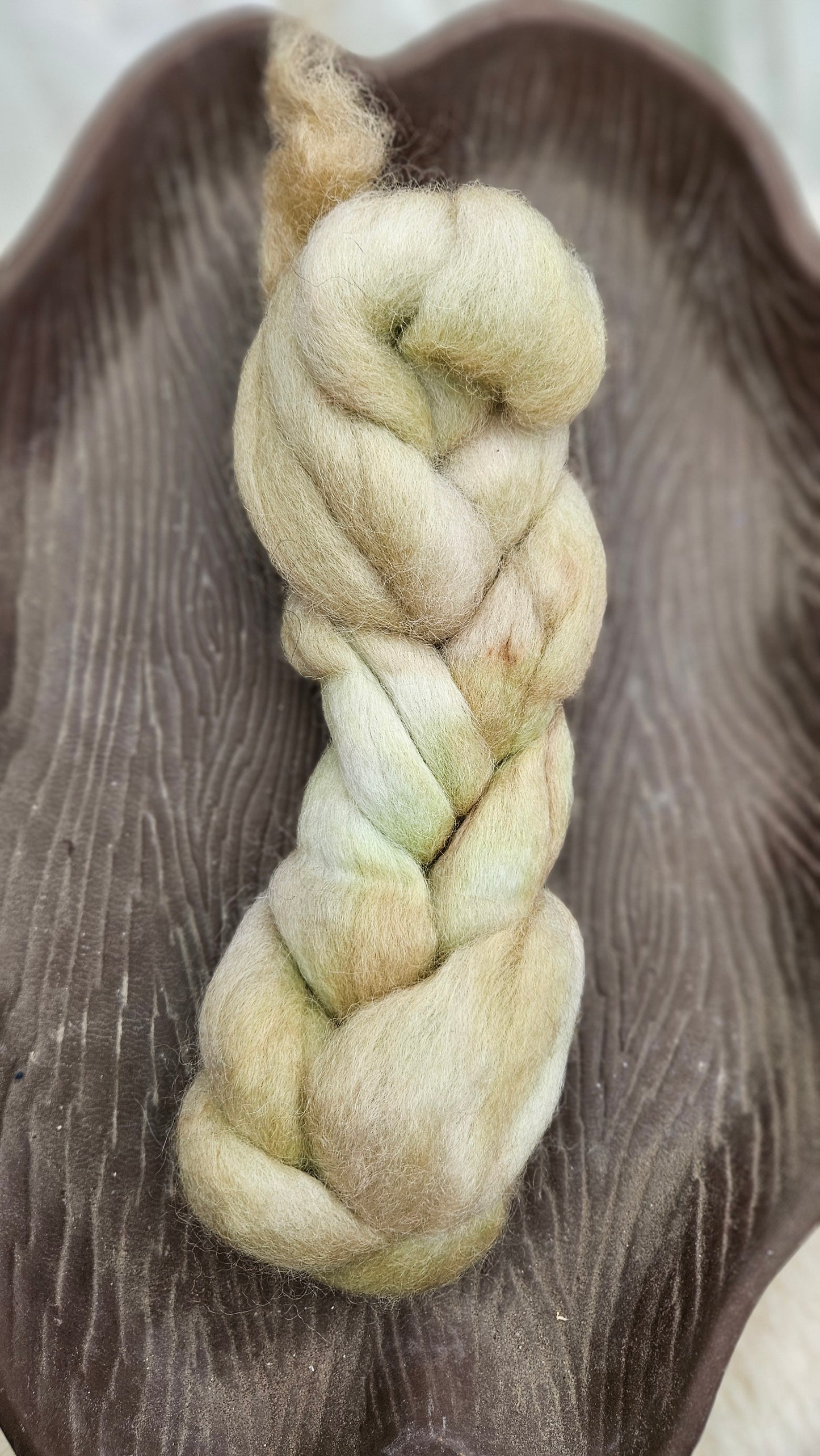 Hand-dyed Luxe Longwool Roving for felting and spinning - 2.7 oz | GR01