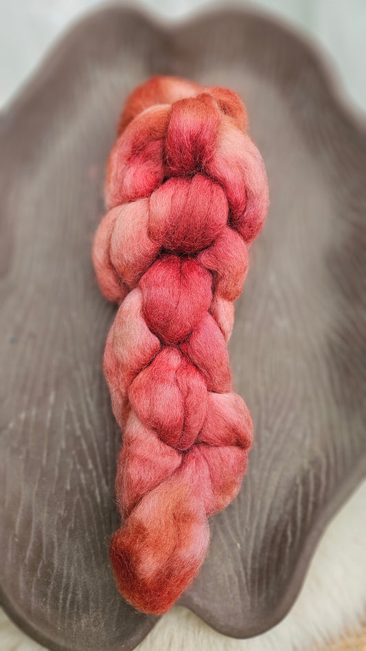 Hand-dyed Luxe Longwool Roving for felting and spinning - 2.4 oz | RD04