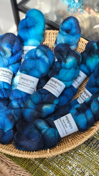 Magpie - medium wool roving for spinning & felting - 2 ounces | 57 grams