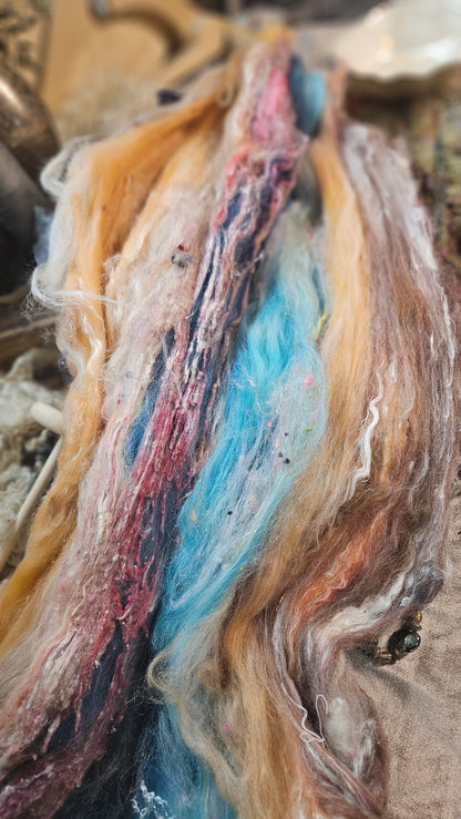 Shaniko Wool Silk Flax Neauveau Art Batt 900 - 3.7 oz