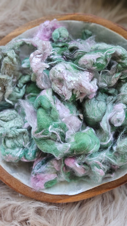 Mochi - wool & bamboo blend for spinning & felting - 5 oz |  142 g
