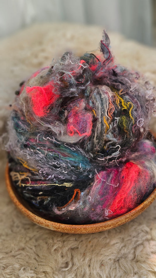 Luxe Layered Textured XL Art Batt - 226 - 2.8 ounces | 79 grams