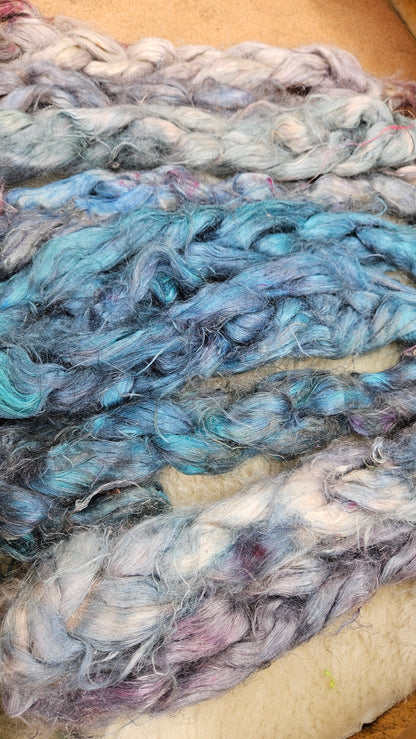 PSALTER - rare hand-dyed hemp top for carding into art batts - 2 ounces | 57 grams