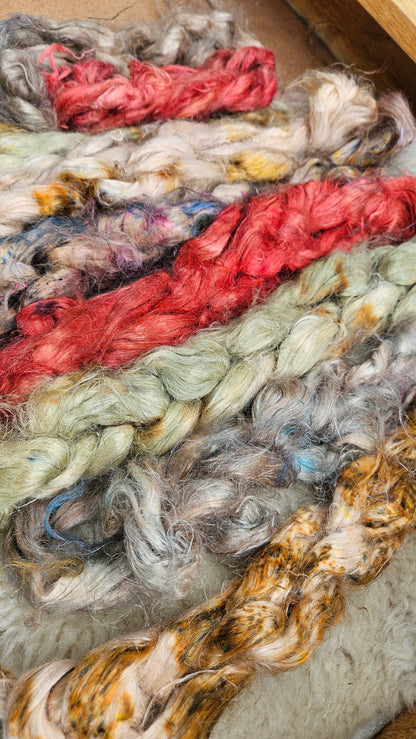 ROBIN HOOD - rare hand-dyed hemp top for carding into art batts - 2 ounces | 57 grams
