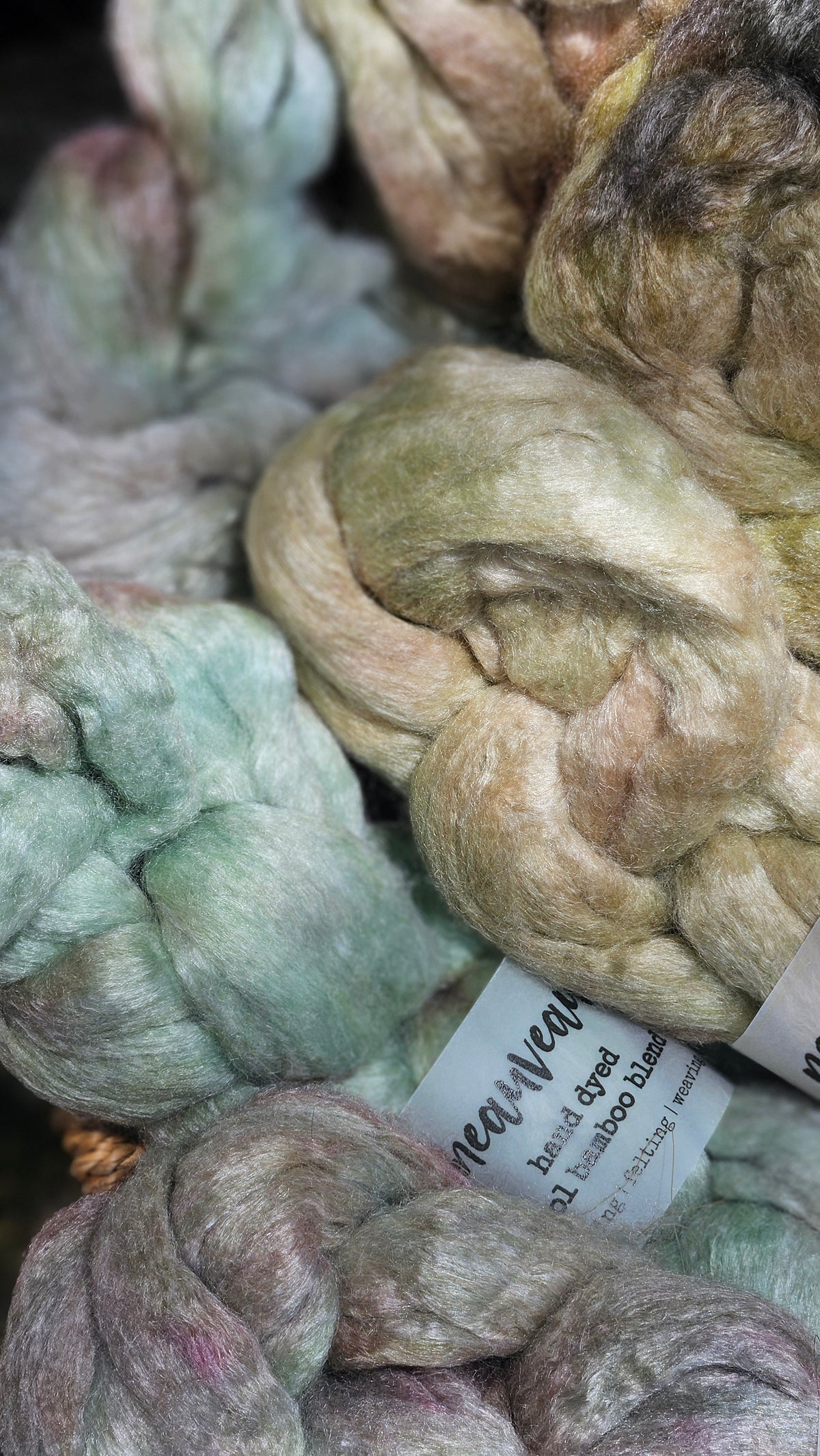 Pastel Pearl - wool bamboo roving for felting and blending - 2 ounces | 57 grams
