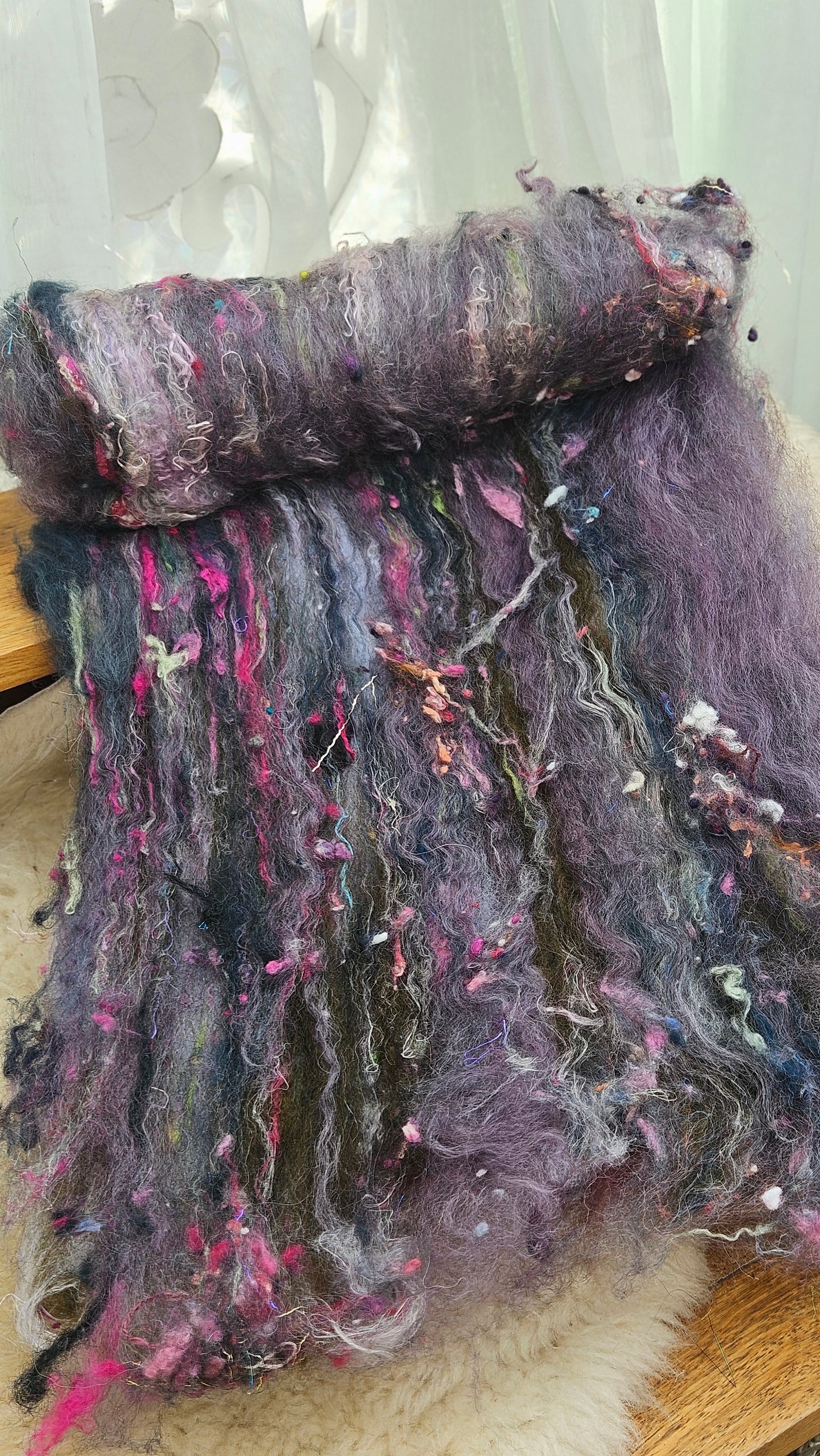 Luxe Layered Textured XL Art Batt - 252 - 4.2 ounces | 119 grams