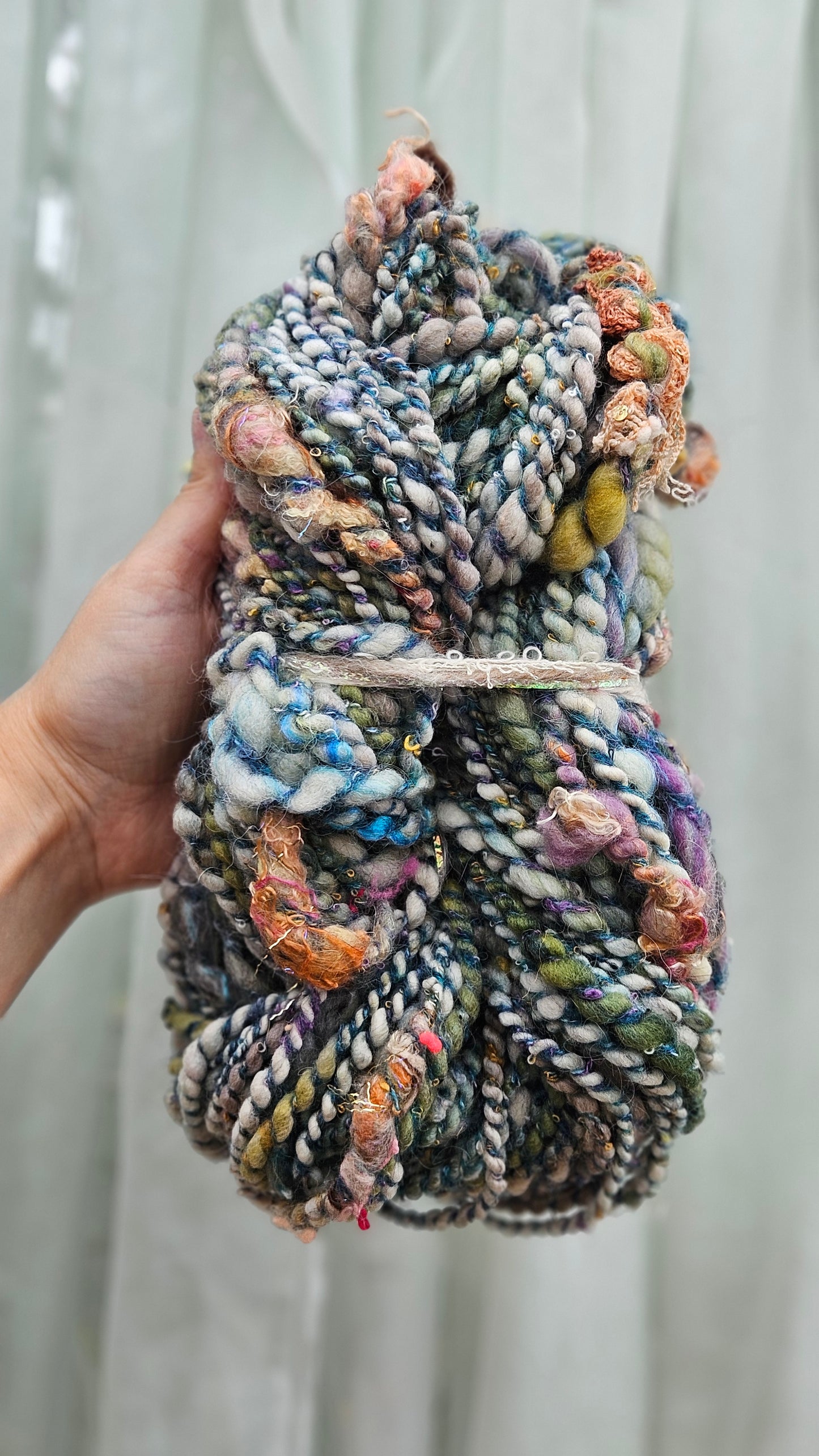 BELLATRIX - Bulky Handspun Art Yarn XL Skein - 80 yards | 6.2 ounces | 176 grams