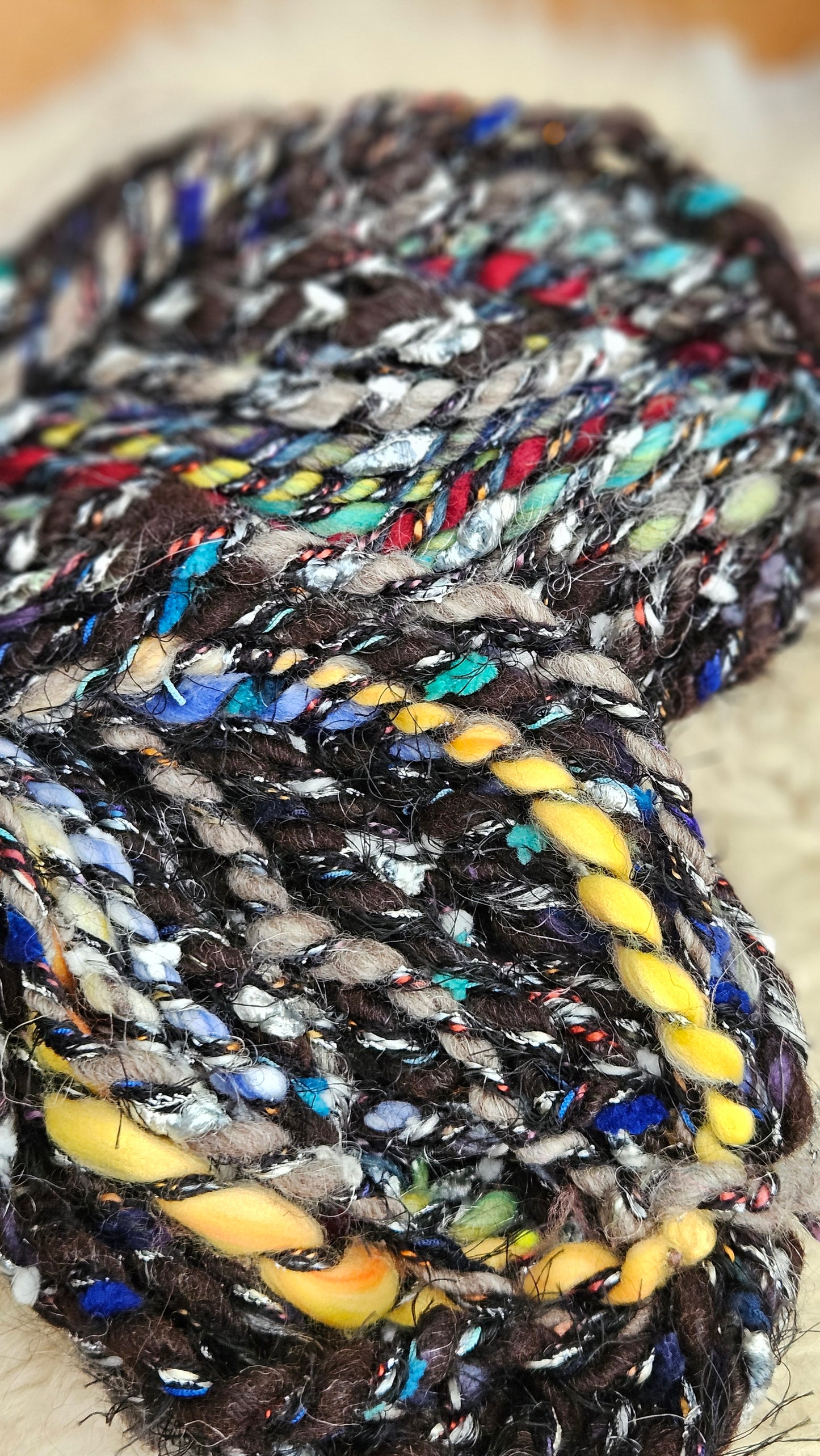 ECHO - Bulky Handspun Art Yarn XL Skein - 58 yards | 6.7 ounces | 190 grams