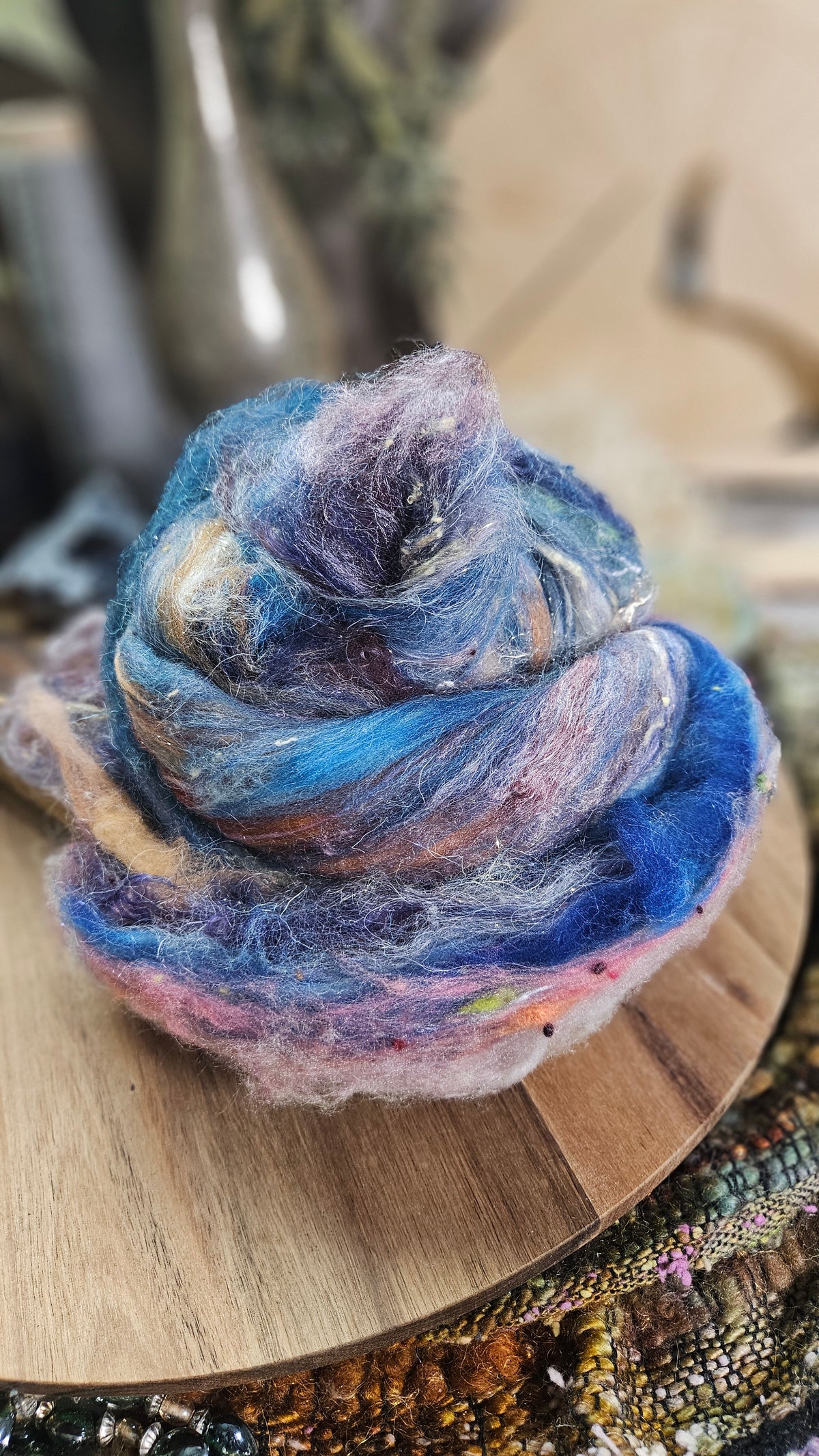 Shaniko Wool Silk Flax Neauveau Art Batt 903 - 4 oz