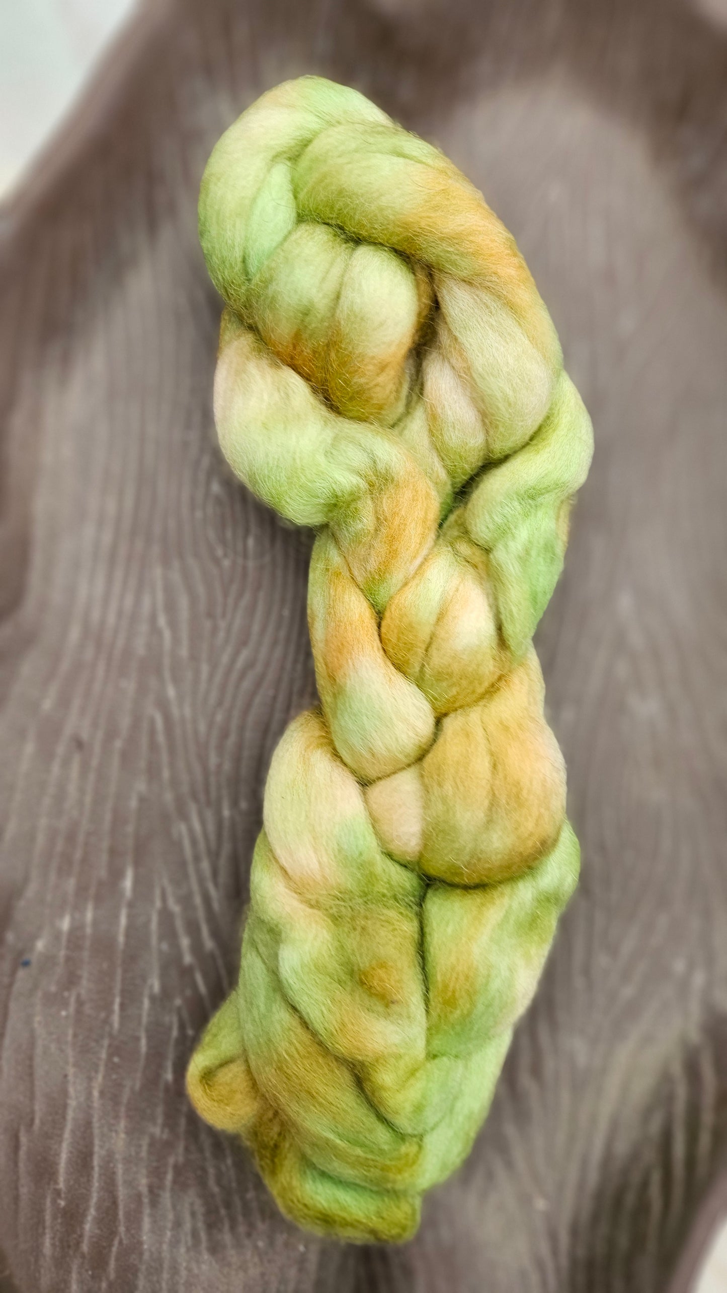 Hand-dyed Luxe Longwool Roving for felting and spinning - 2.9 oz | GR03