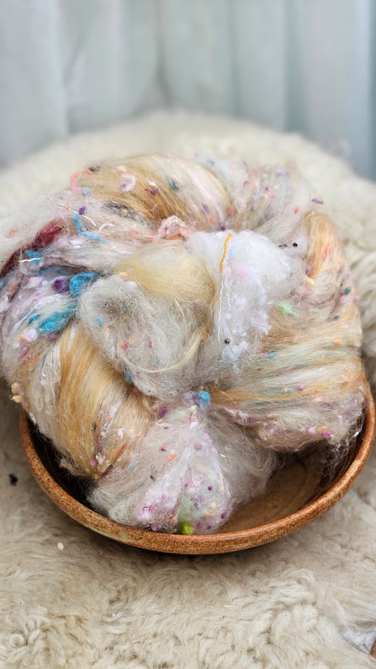 Luxe Layered Textured XL Art Batt - 225 - 3.2 ounces | 91 grams