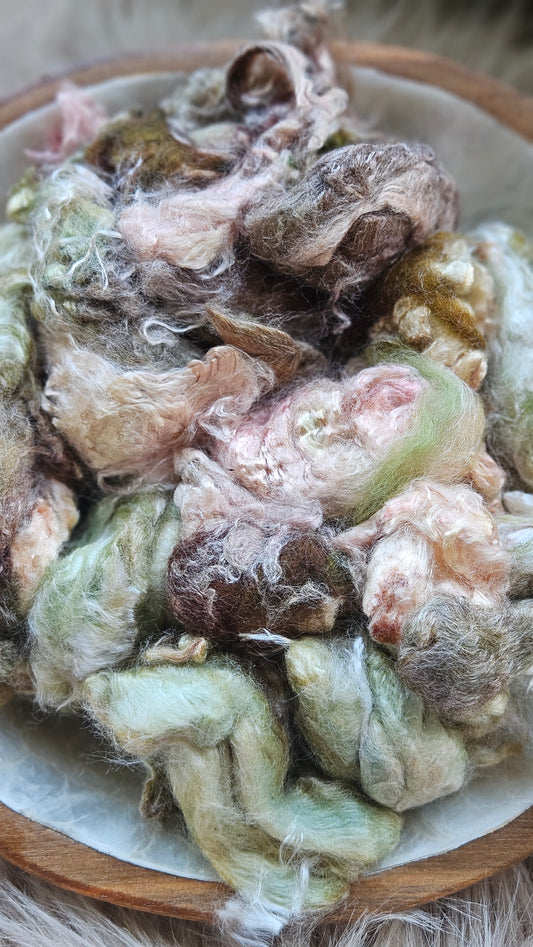 Kiwi Strawberry - hand-dyed fine wool and silky bamboo mill ends - 5 oz |  142 g