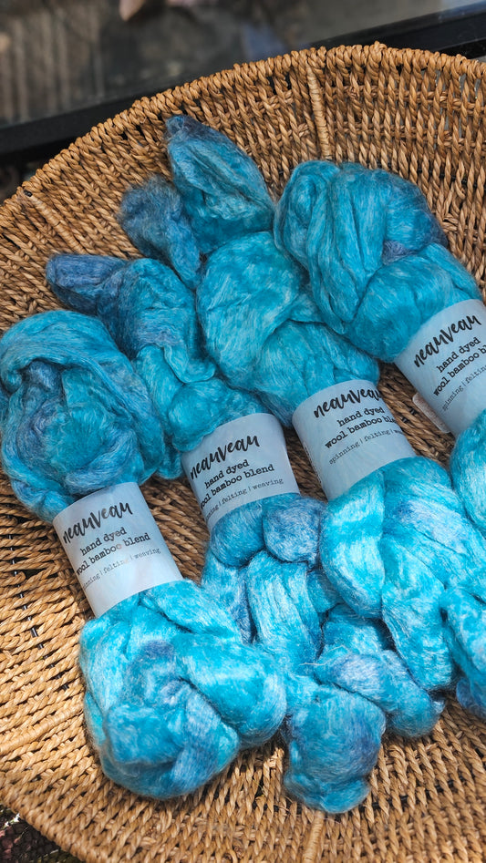 Lagoon Pearl - wool bamboo roving for felting and blending - 2 ounces | 57 grams