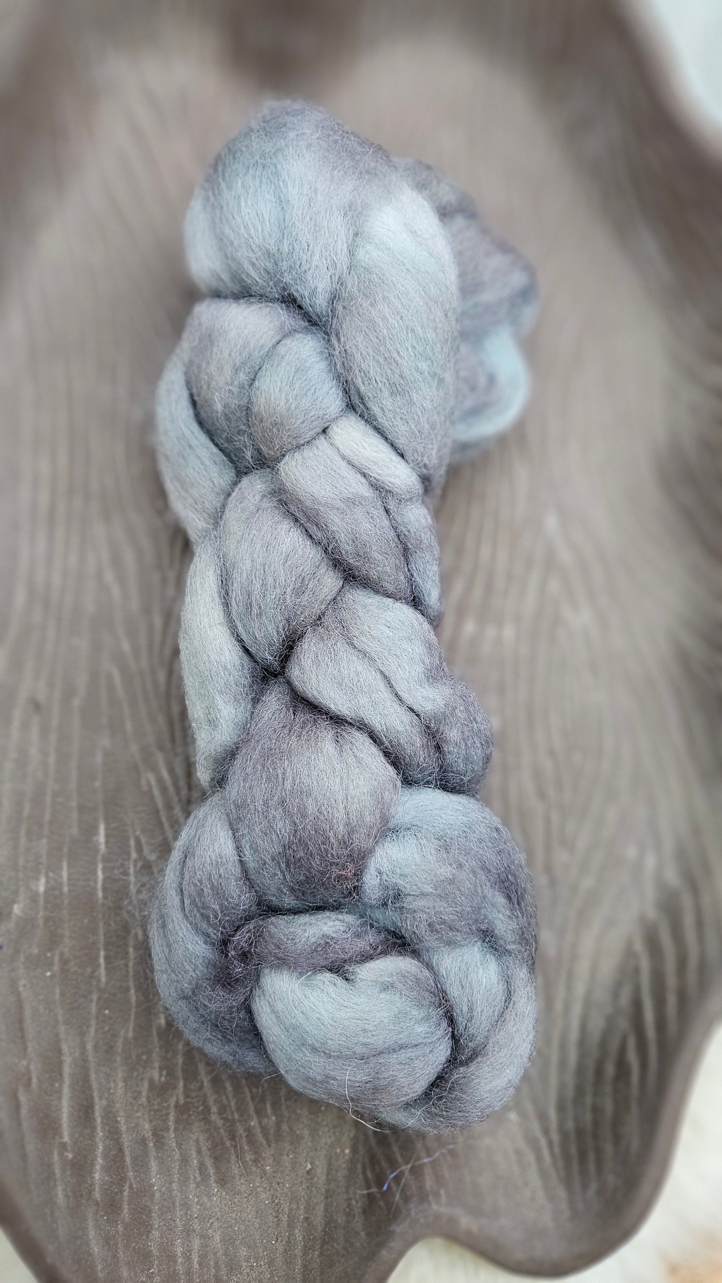 Hand-dyed Luxe Longwool Roving for felting and spinning - 2.6 oz | BL03