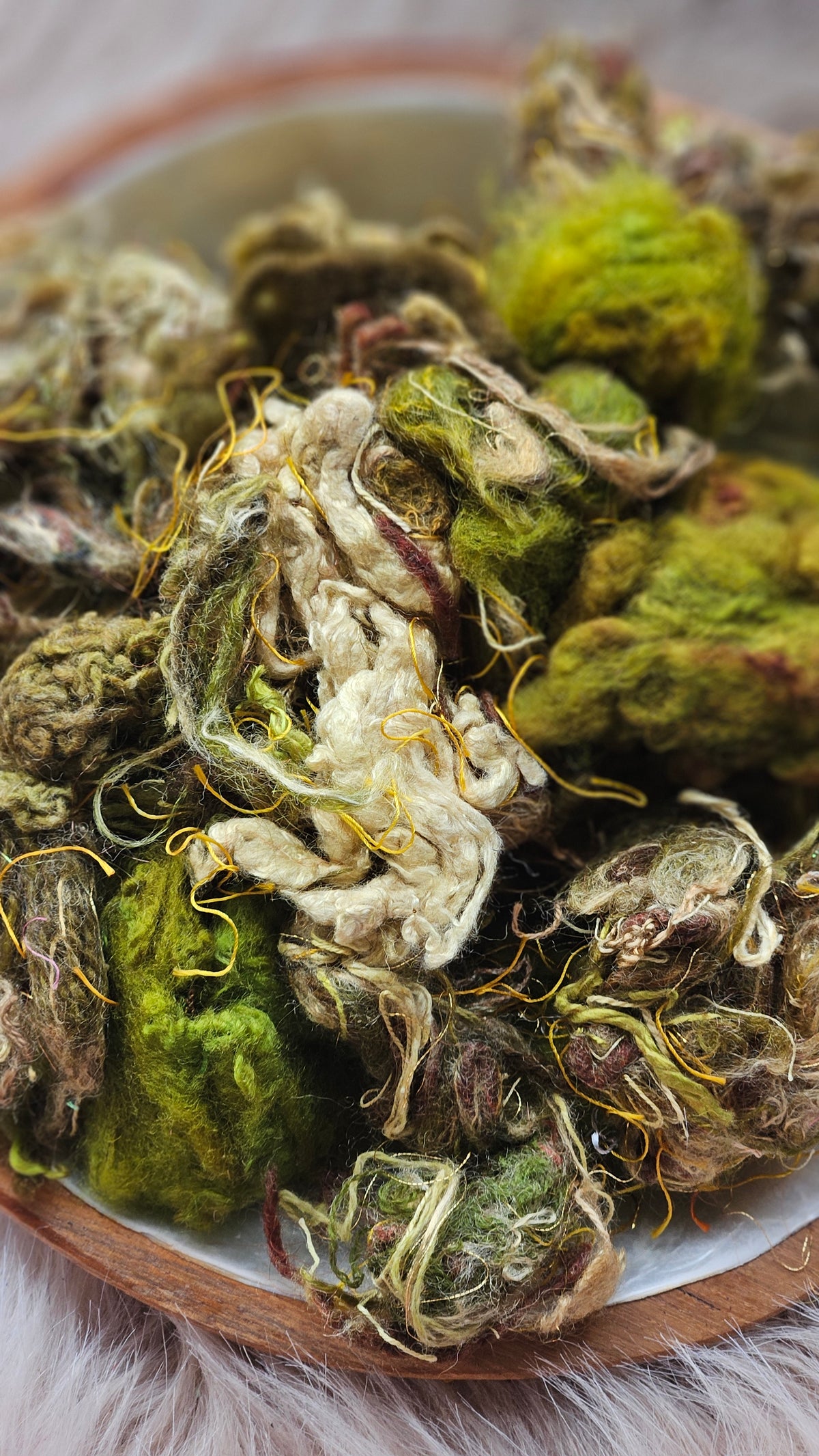 Cascade Hops - hand-dyed wool alpaca bamboo texture blend - 4 ounces | 114 grams