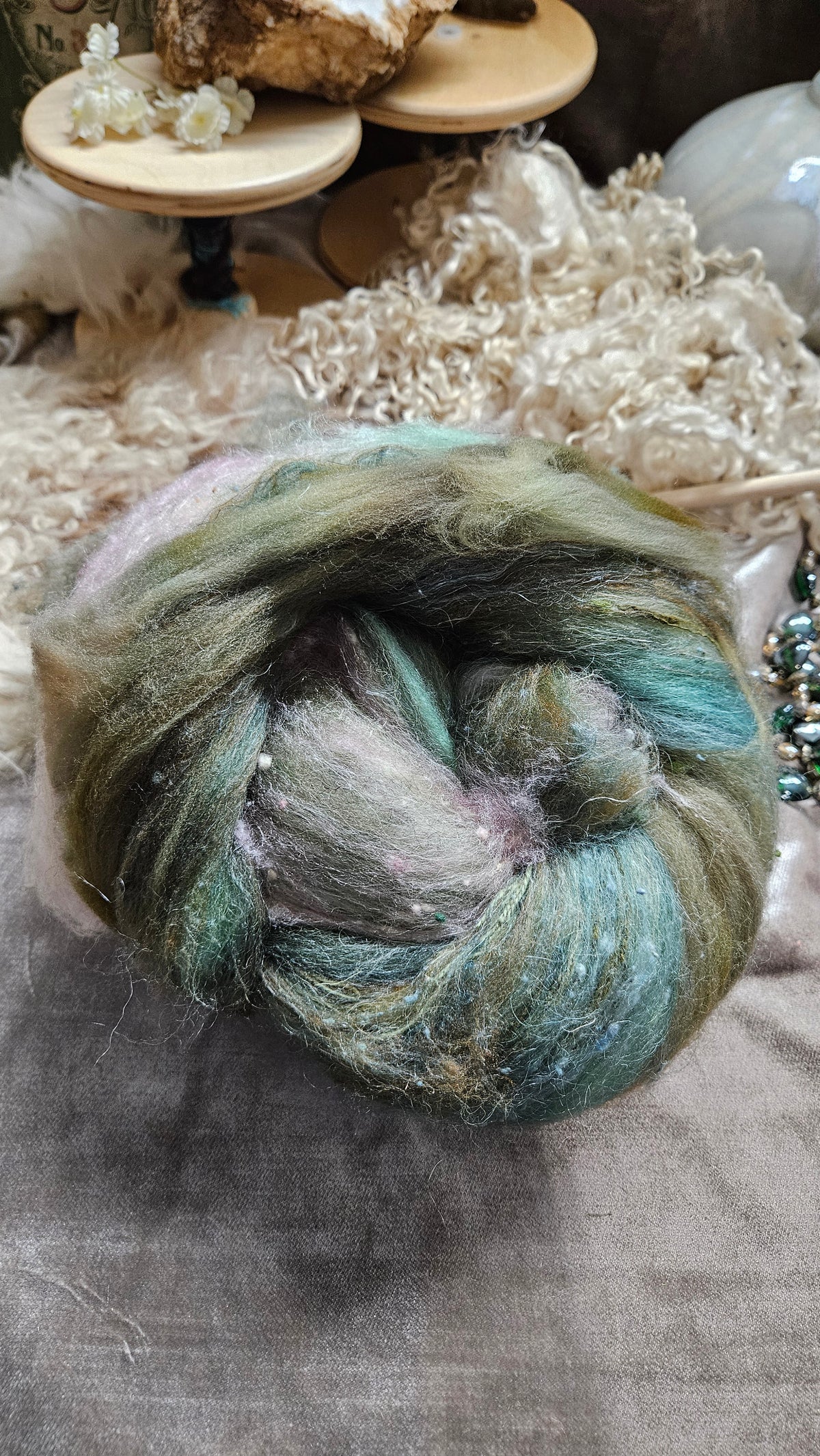 Shaniko Wool Silk Flax Neauveau Art Batt 2005 - 5.0 oz | 142 g (Copy)
