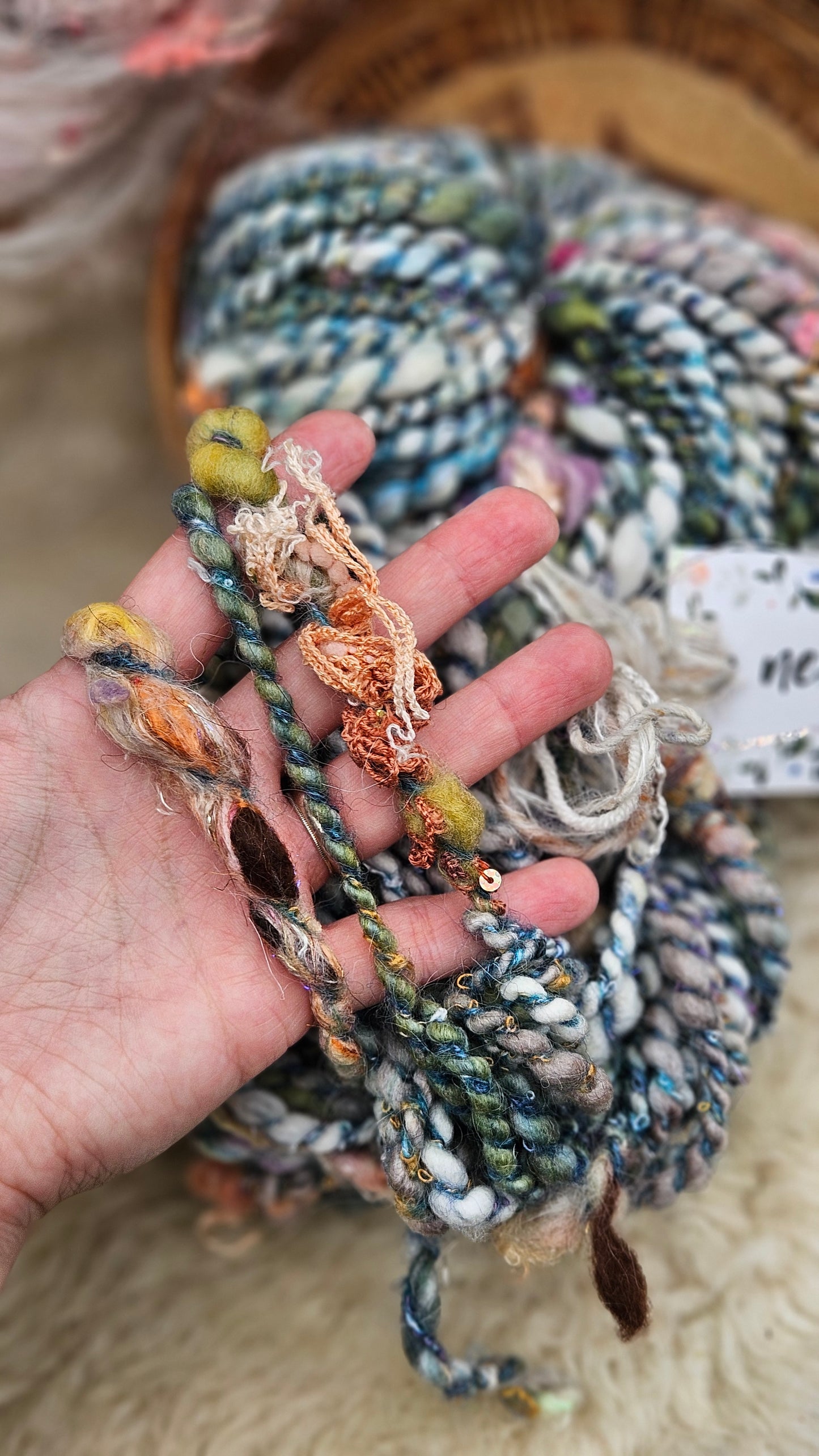 BELLATRIX - Bulky Handspun Art Yarn XL Skein - 80 yards | 6.2 ounces | 176 grams