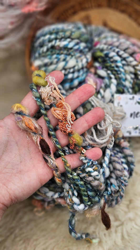 BELLATRIX - Bulky Handspun Art Yarn XL Skein - 80 yards | 6.2 ounces | 176 grams