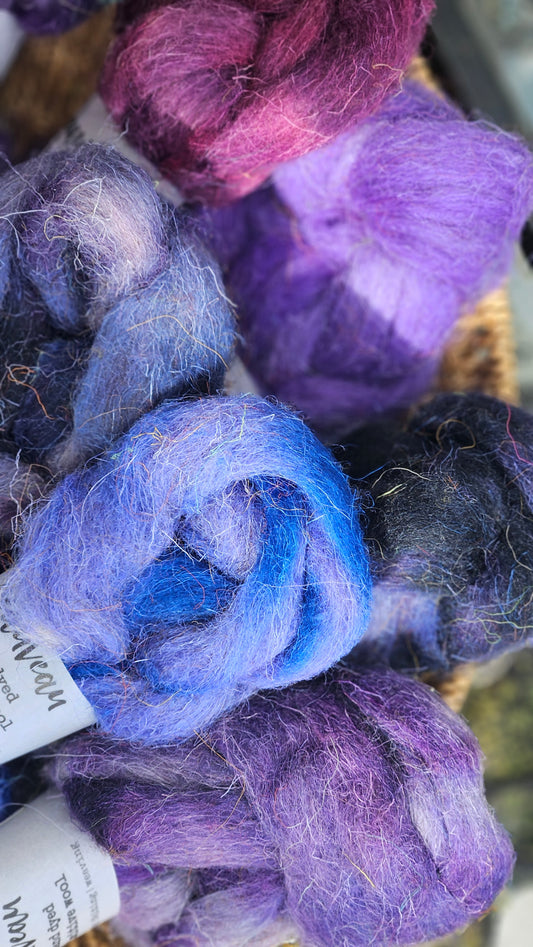 Brambleberry - primitive hand dyed wool roving for felting and blending - 2 ounces | 57 grams