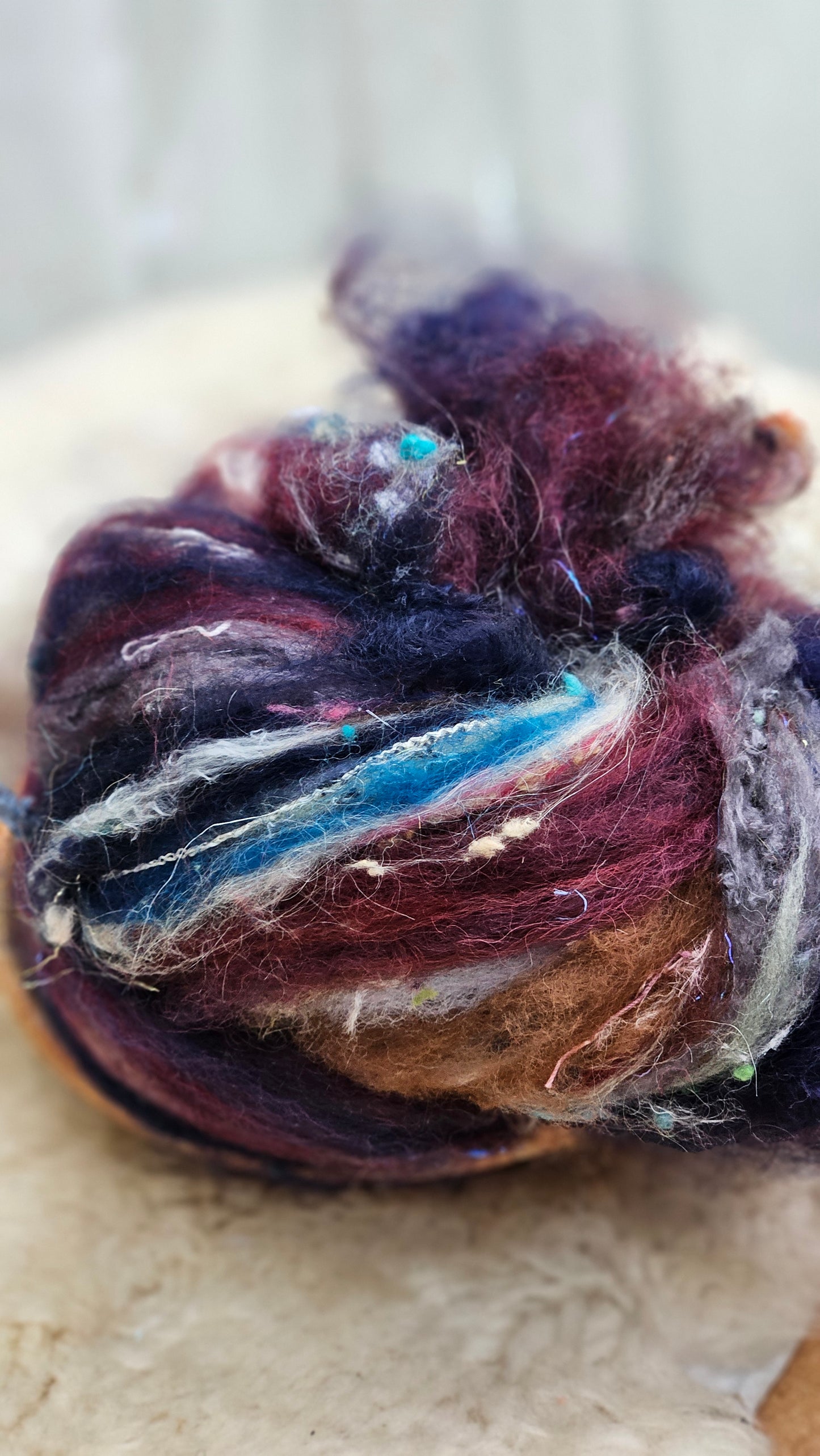 Luxe Layered Textured XL Art Batt - 208 - 4.7 ounces | 133 grams