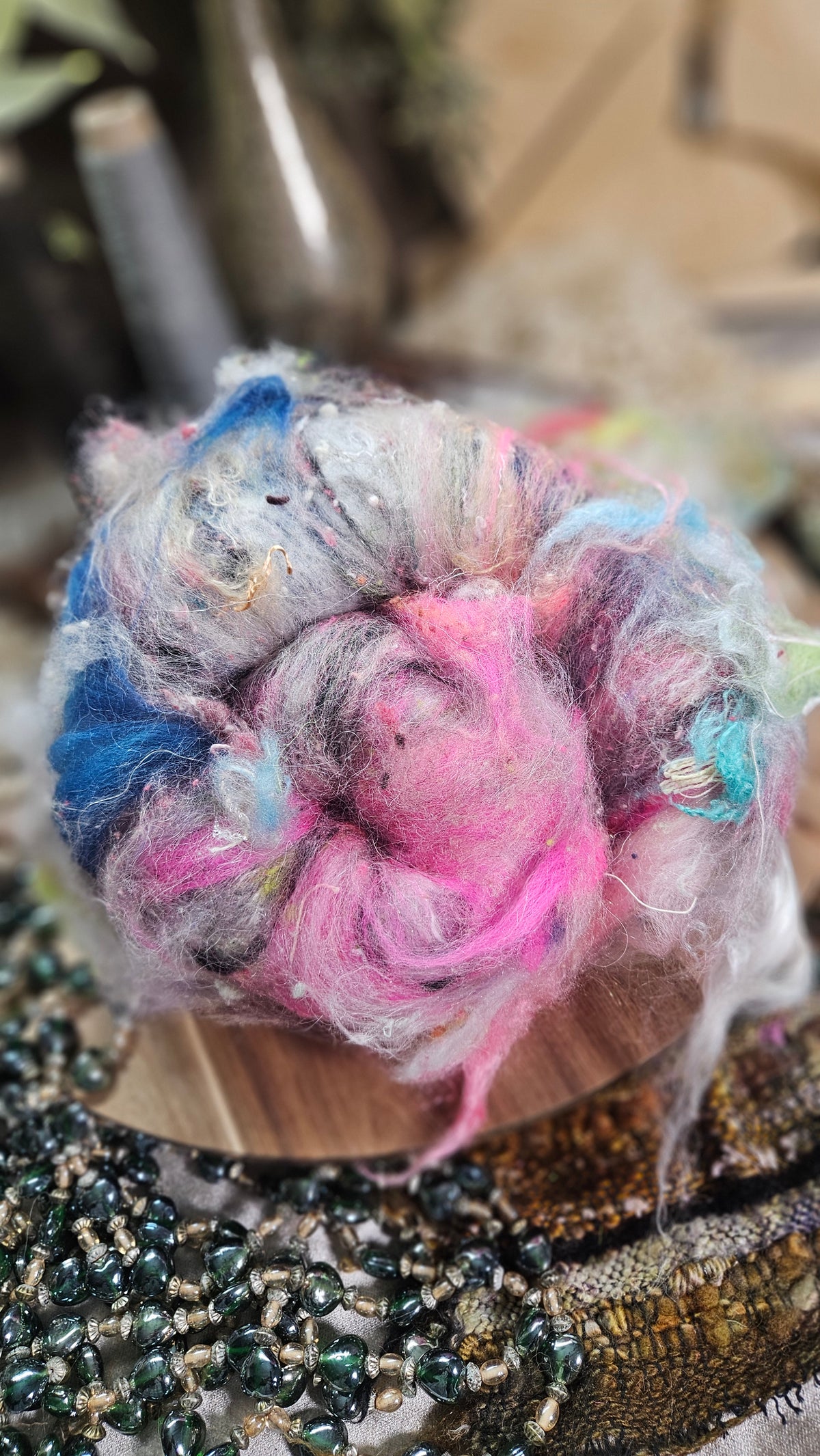 Shaniko Wool Silk Flax Neauveau Art Batt 905 - 3.8 oz