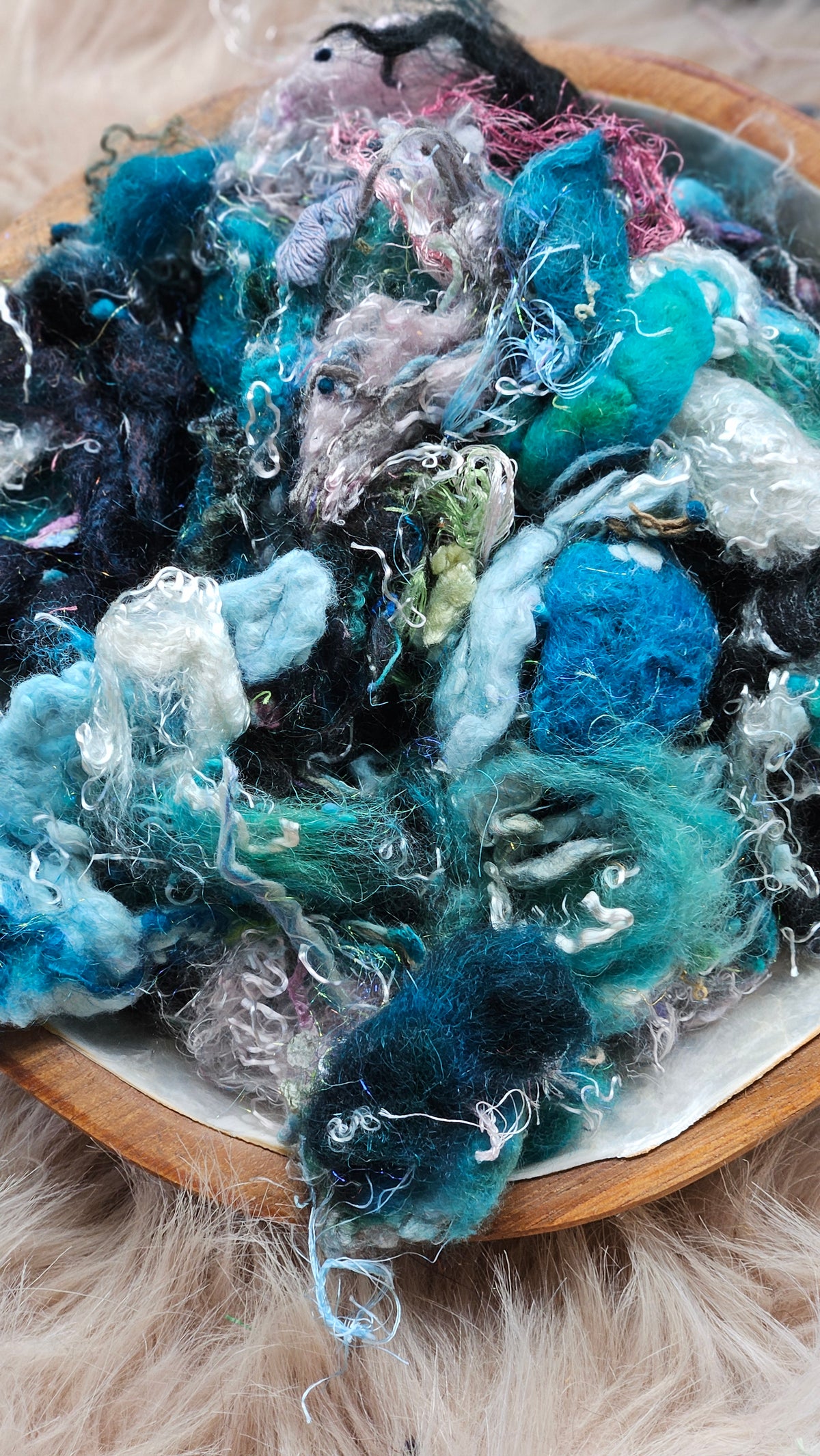 Mermaid Lagoon - hand-dyed wool alpaca bamboo texture blend - 4 ounces | 114 grams